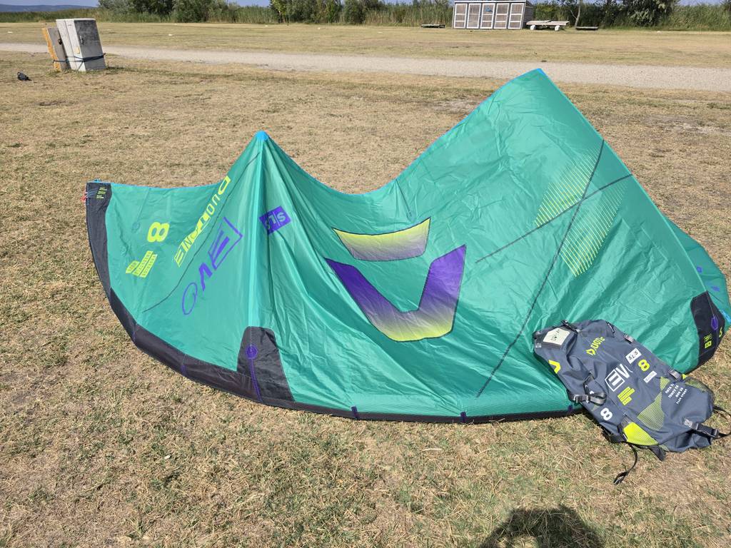 Gebraucht Duotone Evo SLS 2026 Kite 8 m² Green_Purple_6