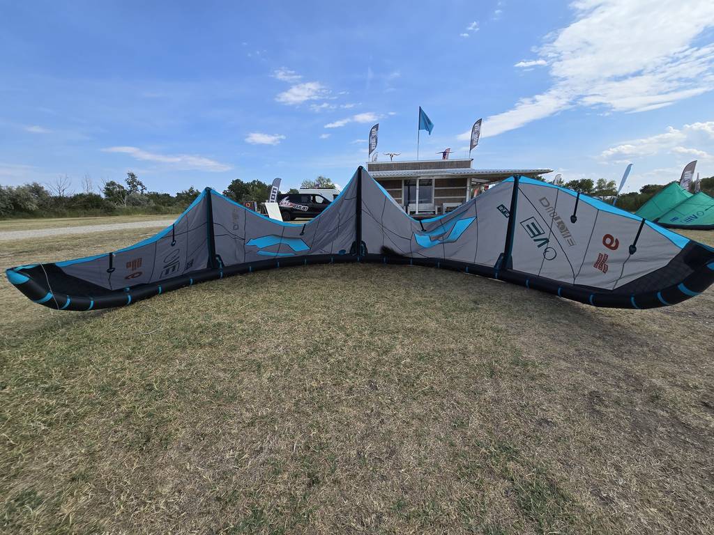 Gebraucht Duotone Evo SLS 2026 Kite 9 m² Dark Grey_Turquoise_4