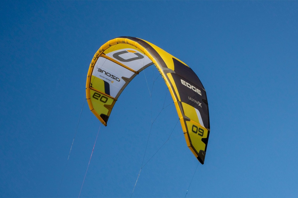 Ozone Kite Edge VT Ultra-X Action 1