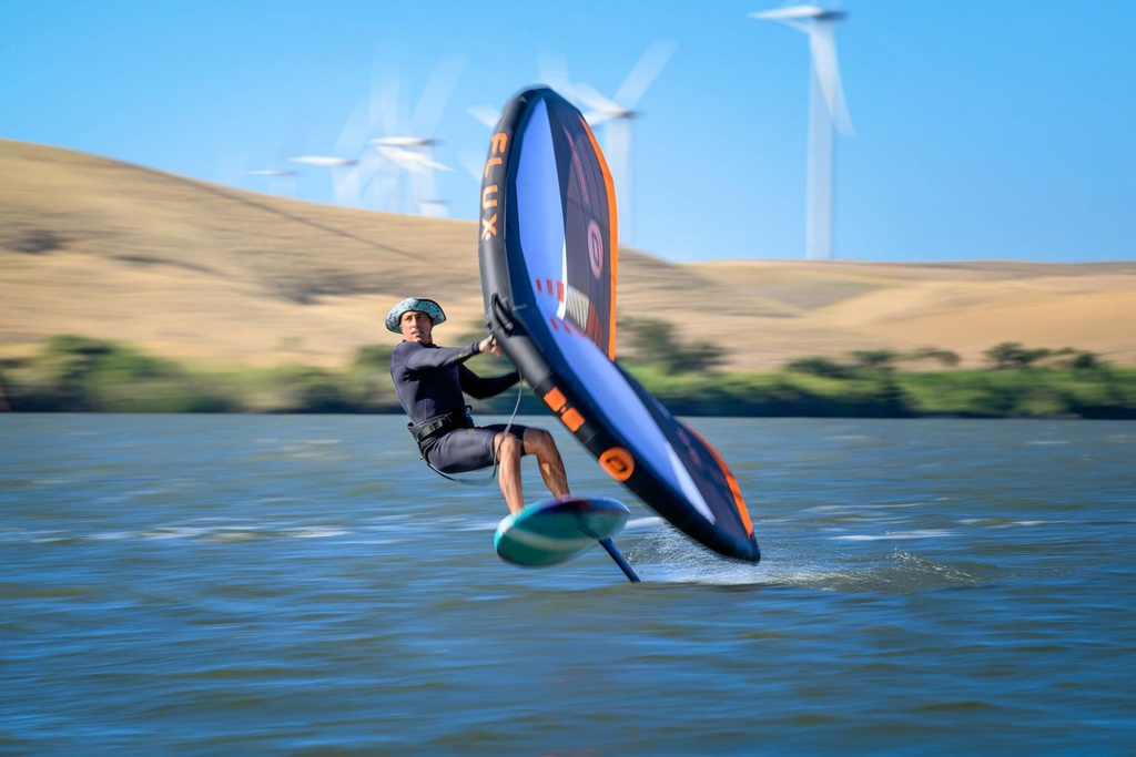 Ozone Wing Flux V3 Action 1