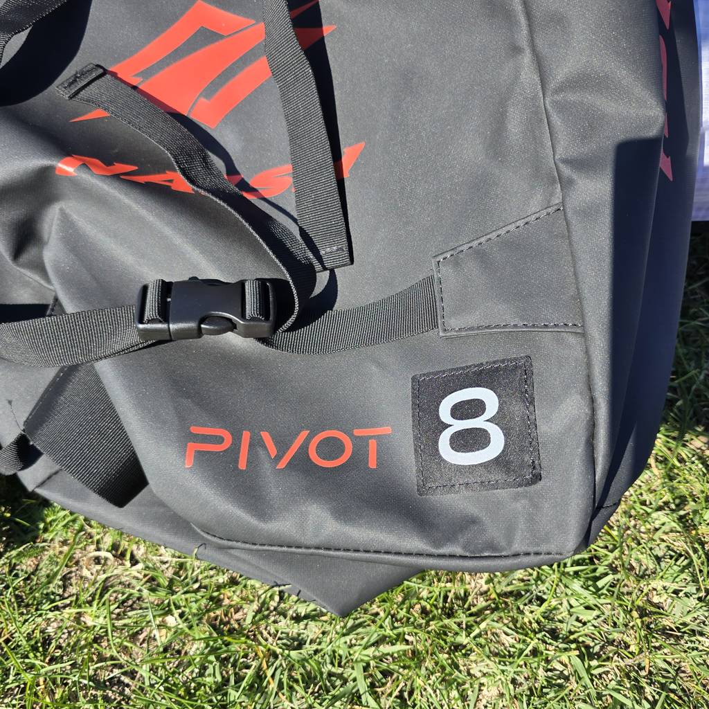 Gebraucht Naish Pivot [Q]Series 2026 Kite 8 m² Navy