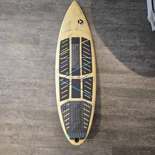 [P0175128-Duotone-C63:sand/purple-5'6''-2026-GEB01] Gebraucht Duotone Blur SLS 2026 Surfboard 5'6'' ft/in Sand/Purple