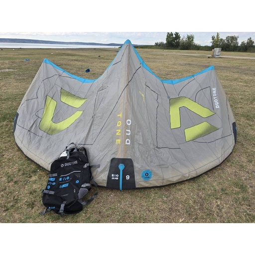 [P0175091-C14:grey/lime-Duotone-2026-9-GEB01] Gebraucht Duotone Evo D/LAB 2026 Kite 9 m² Grey/Lime